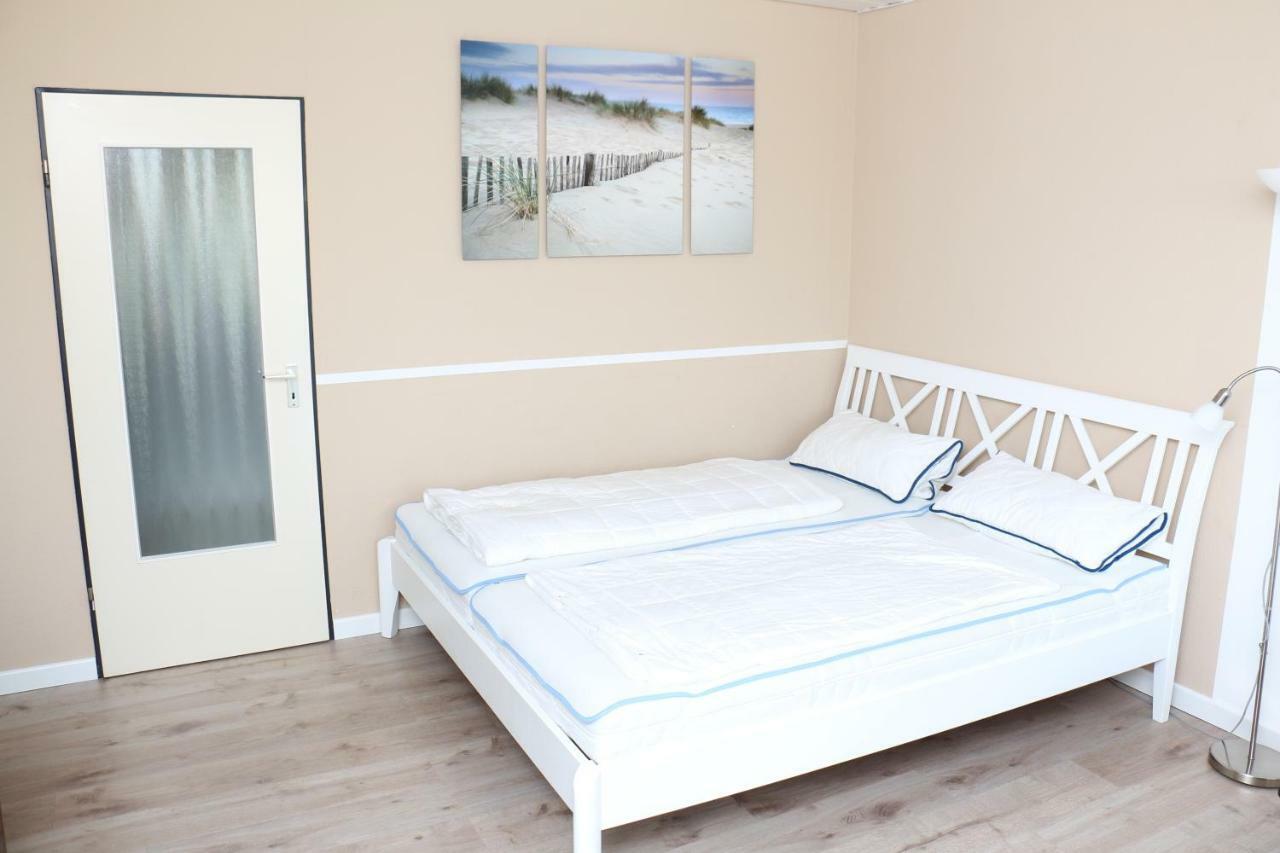 2Zi-Ferienwohnung am Südstrand mit eigenem Parkplatz perfekt für Familie Burgtiefe auf Fehmarn Exterior foto